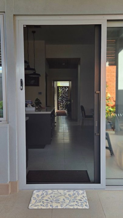 SupaScreen sliding door