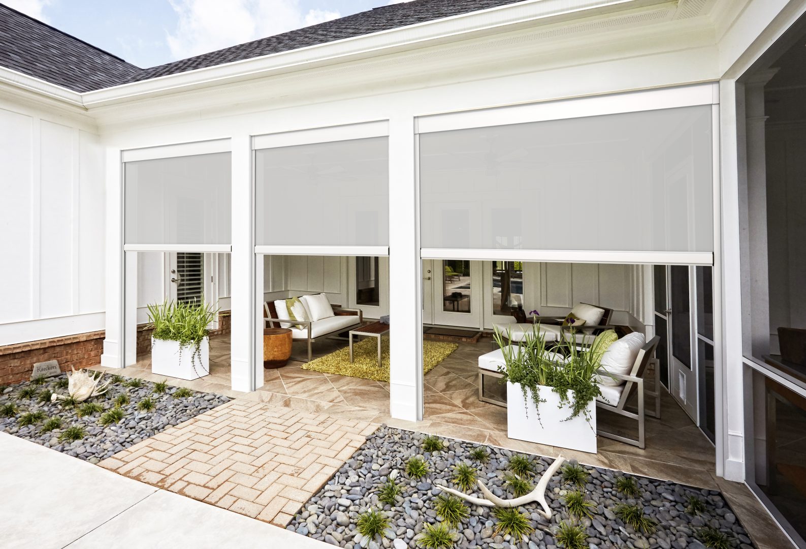 Zipscreen Outdoor Shade