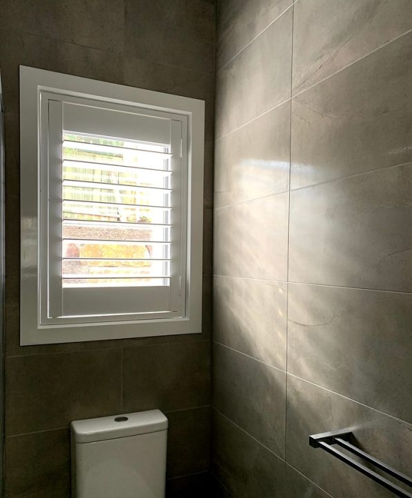 Plantation Shutter For WC